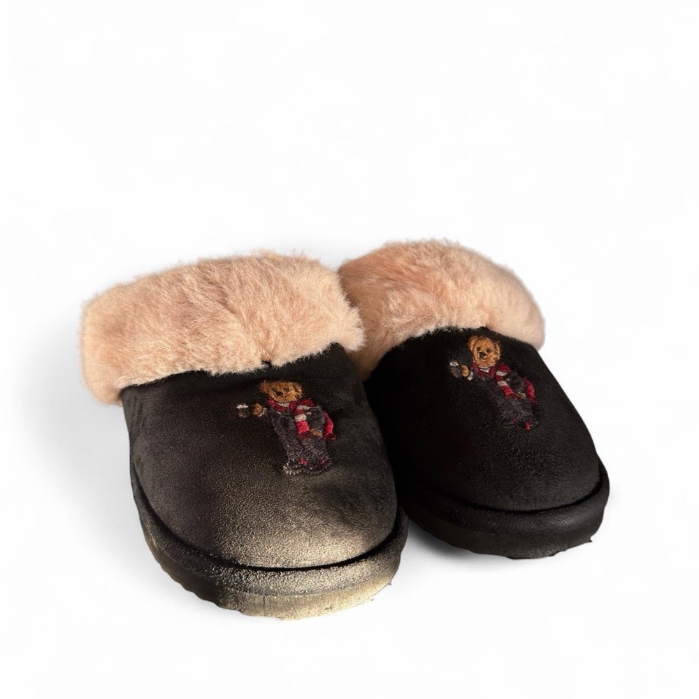 Cozy Black Faux-Fur Lined boys Slippers